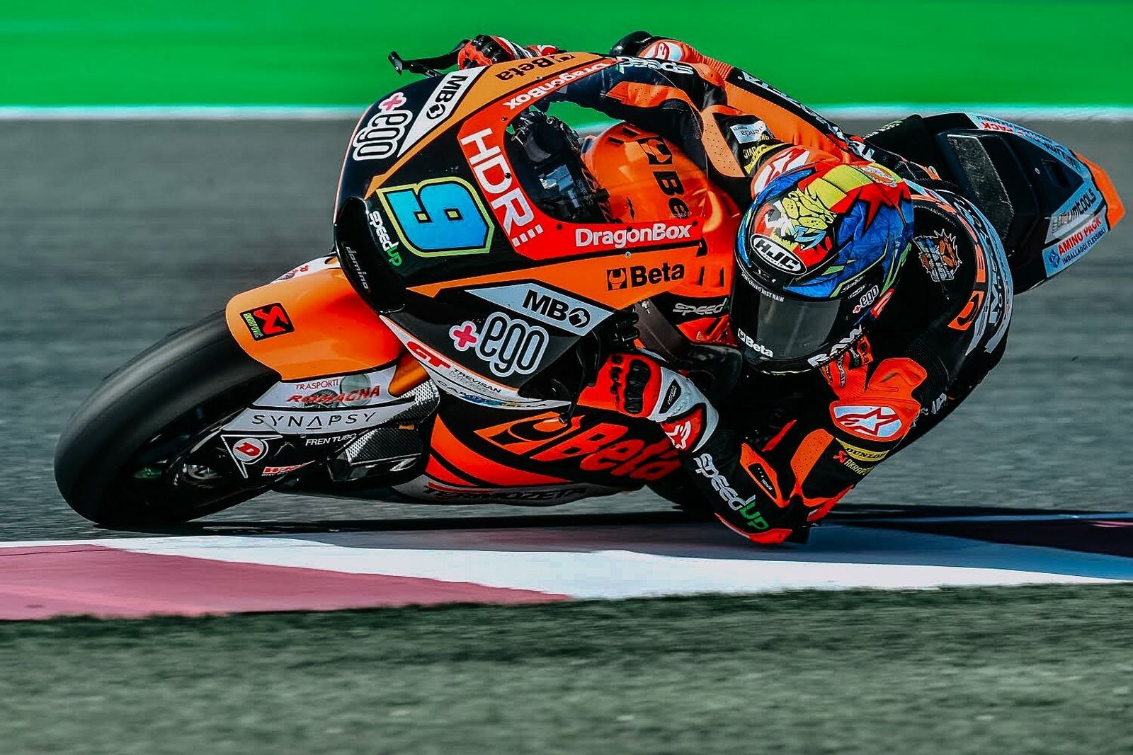 Jorge Navarro, el más rápido en el primer día del Test Oficial de Moto2 en Qatar.