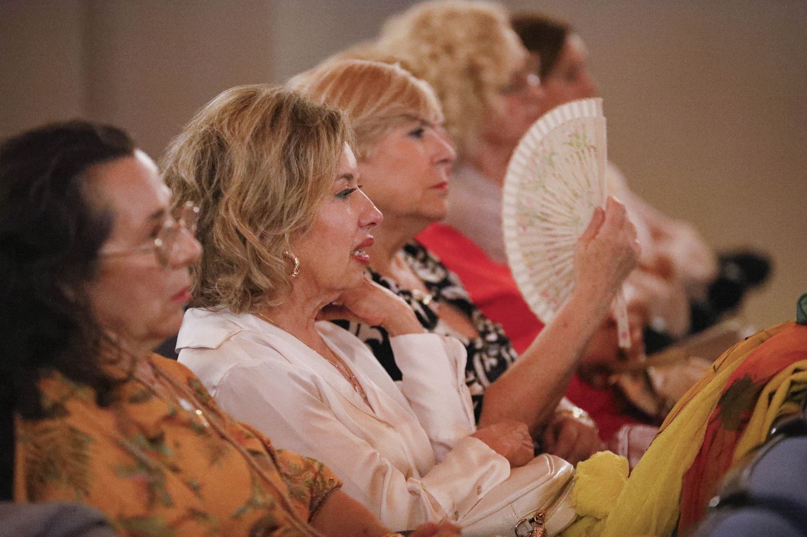 Imágenes del libro "La sombra de los sueños" de Gonzalo Giner