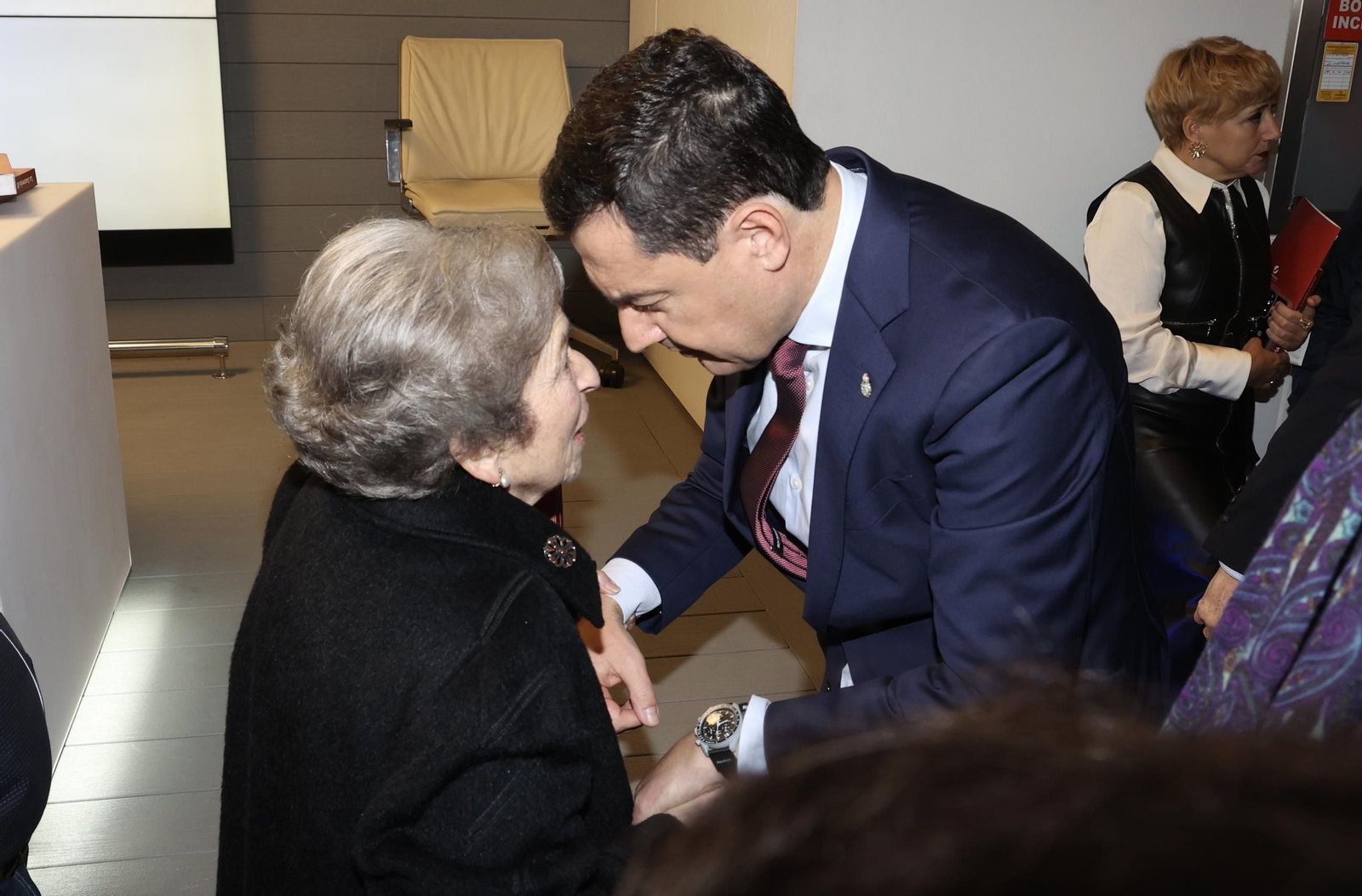 Presentación del libro La Sastrería II de Carlos Navarro Antolín