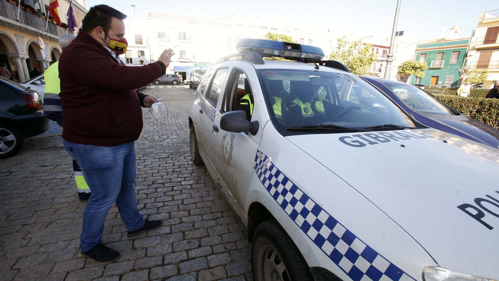Los olontenses no han parado de dar la bienvenida a Moisés Esperanza