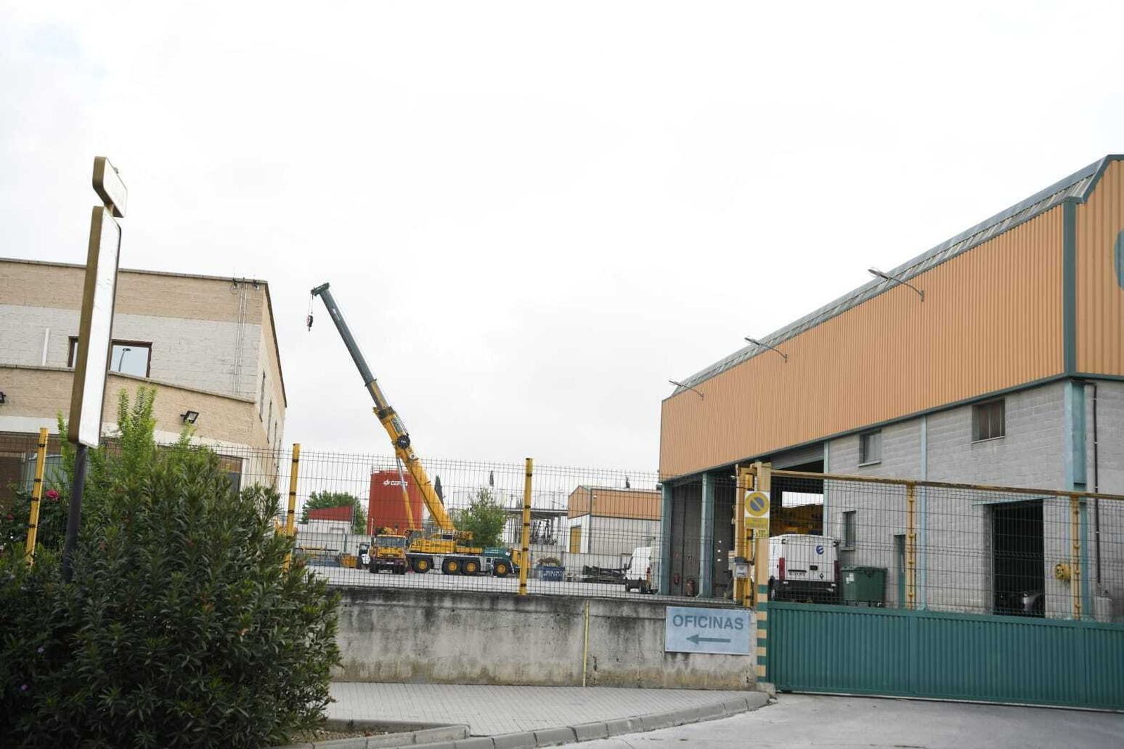 Fotos: así ha sido la vuelta al trabajo en una Granada en estado de alarma