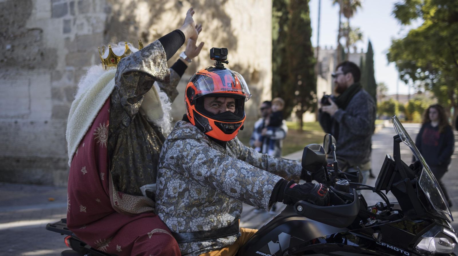 CARAVANA MOTERA NAVIDAD 2024 26.JPG