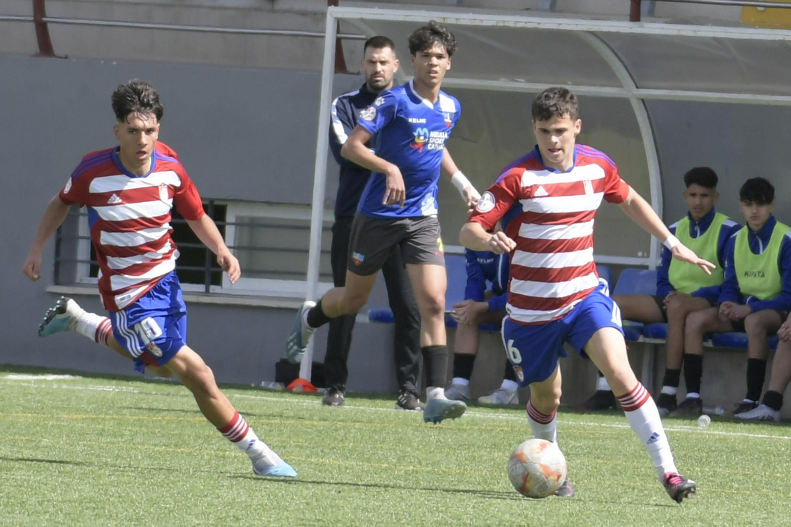 El Granada CF juvenil vuelve a vencer en casa