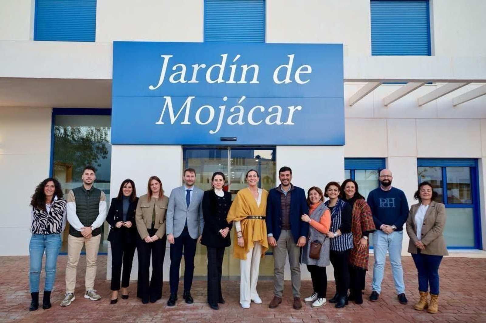 La residencia tiene 60 plazas y recibe el nombre de 'Jardín de Mojácar'