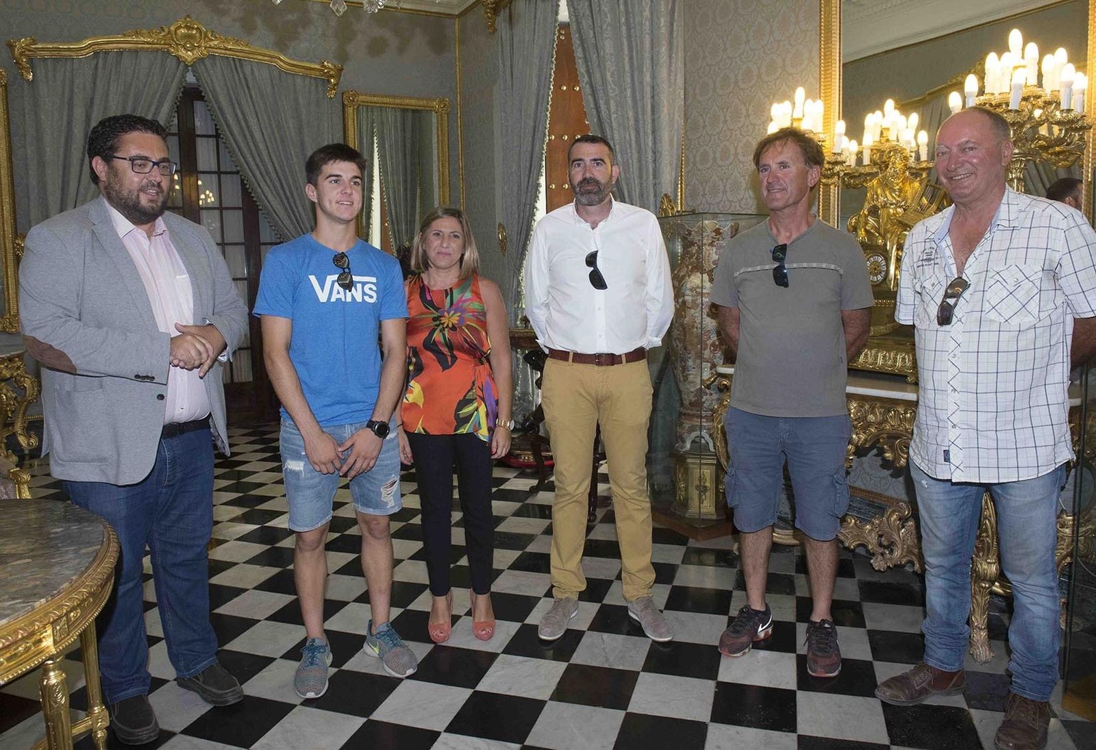 Marcos Ramírez fue recibido en la Diputación de Cádiz.