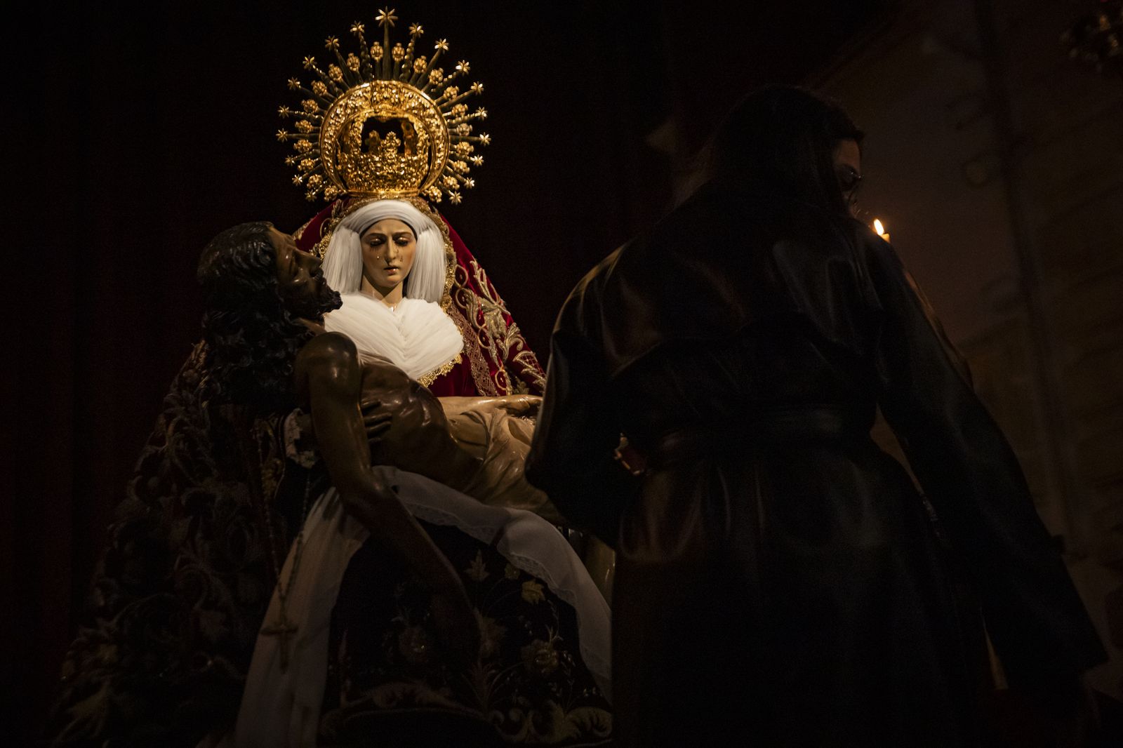 La Virgen de las Angustias recibe la Medalla de Oro de Jerez