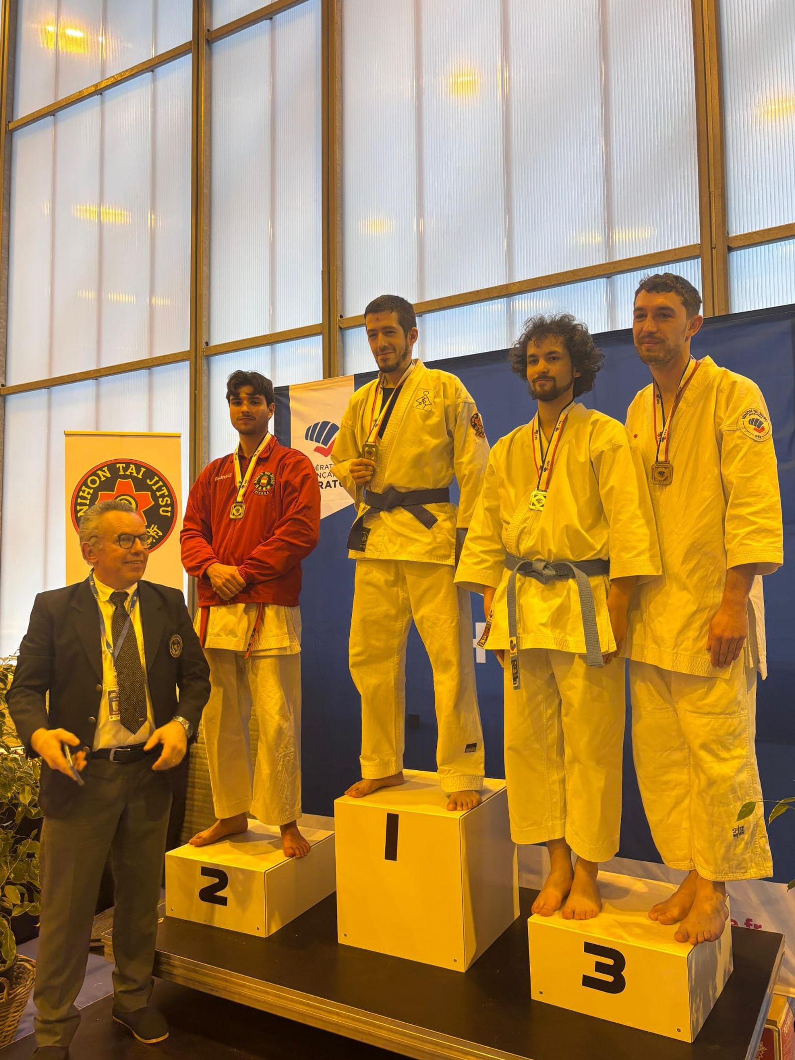 La Escuela Nihon Tai-Jitsu del Club Nazaret conquista París