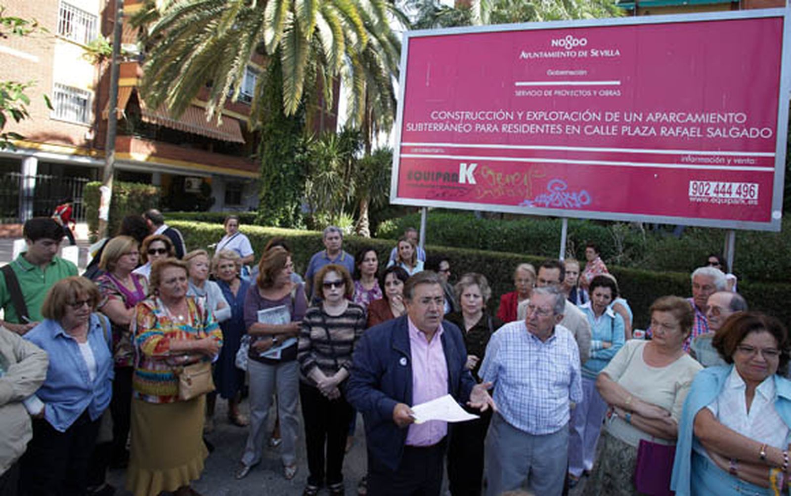 "Bami es otro barrio con aparcamiento prometido y no construido"