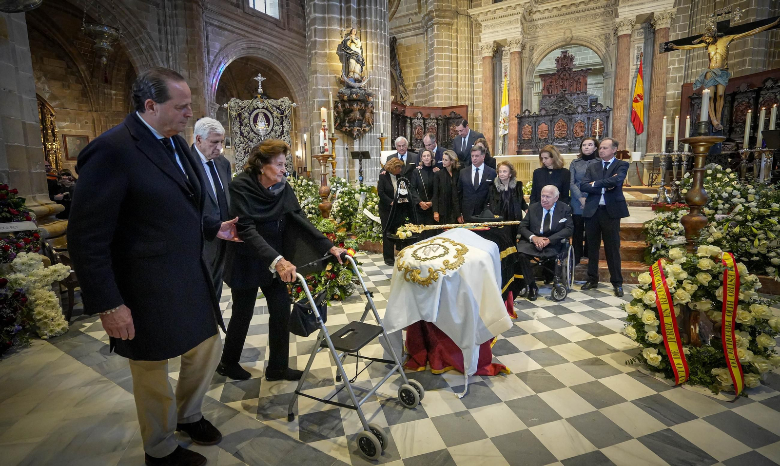 Imágenes del funeral de Álvaro Domecq en la catedral de Jerez