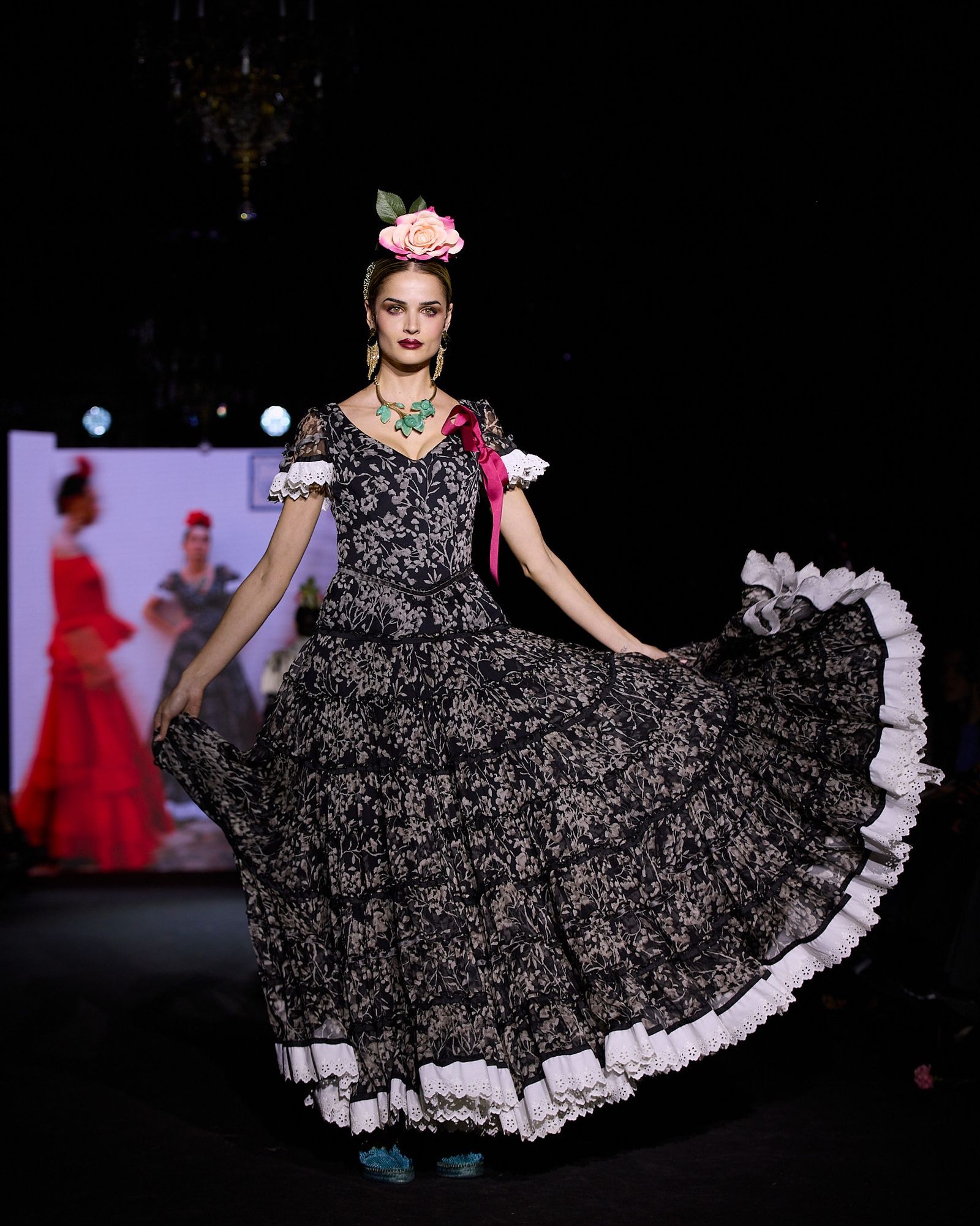 El desfile de flamenca Pol Núñez en We Love Flamenco 2026, todas las fotos