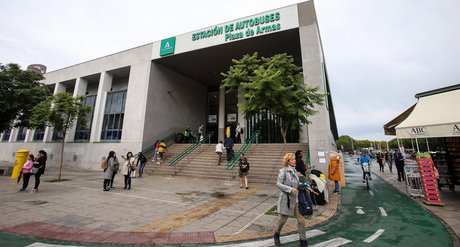 La Junta amplía al 60% el descuento en el Metro y en los autobuses con la tarjeta del Consorcio