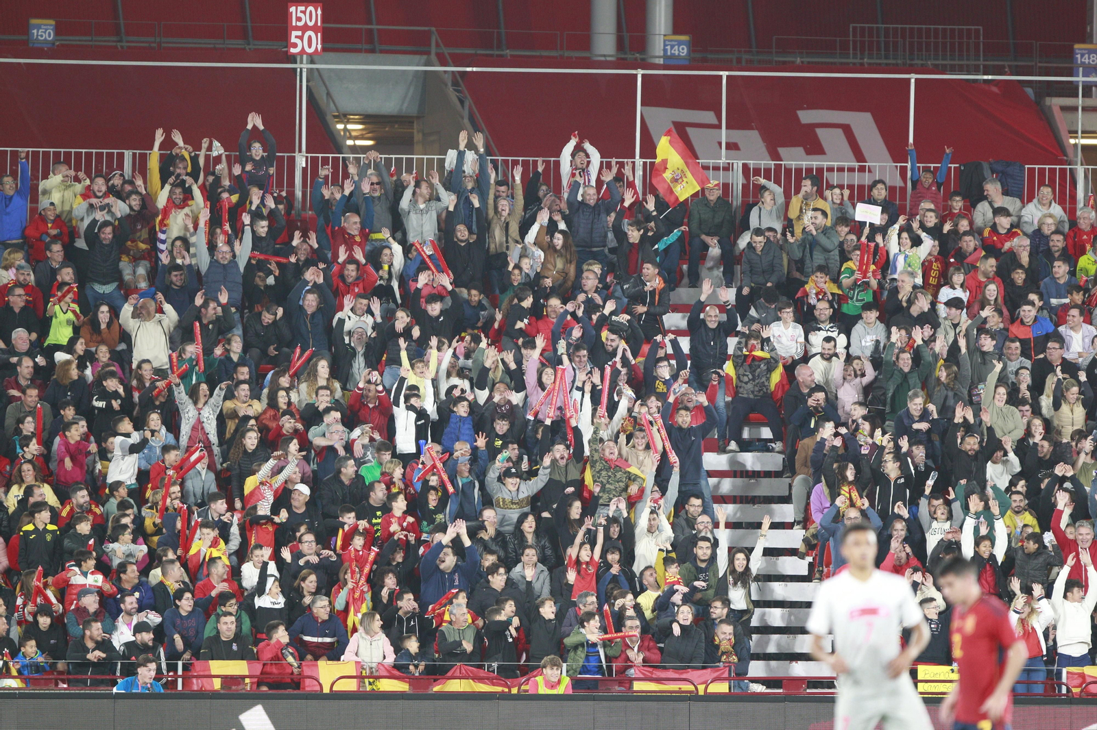 Imágenes del partido de fútbol amistoso entre las selecciones de España y Suiza Sub 21, disputado en Almería