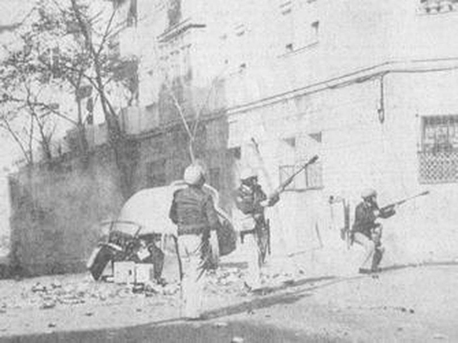 1984 Los extramuros de la ciudad viven otra jornada de gravísimos desórdenes