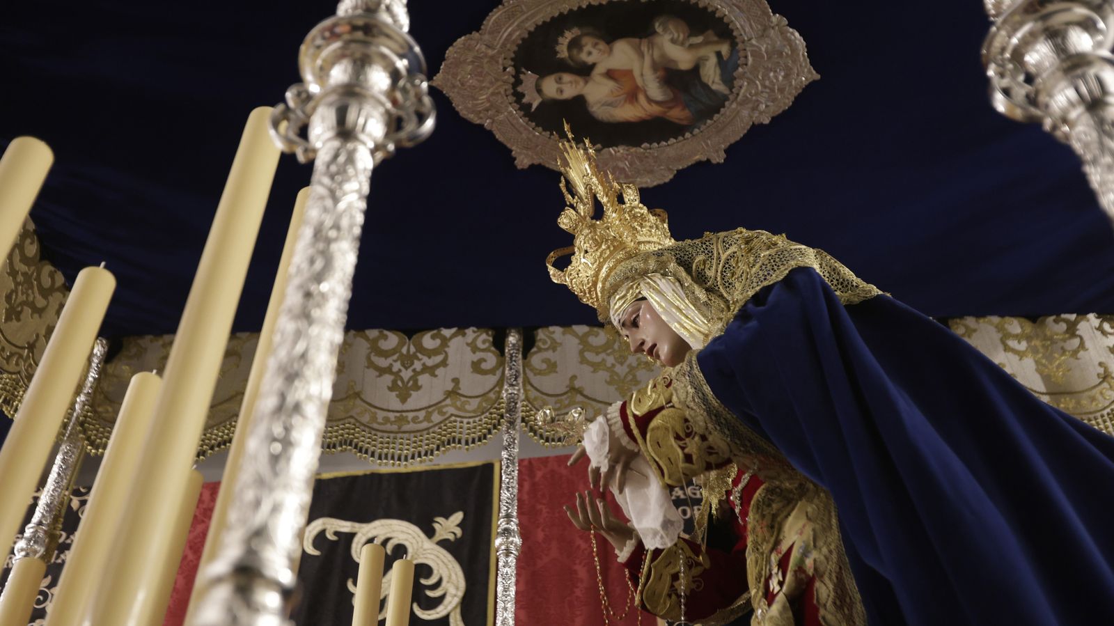 Preparativos en las iglesias de Algeciras para la Magna Mariana, en imágenes