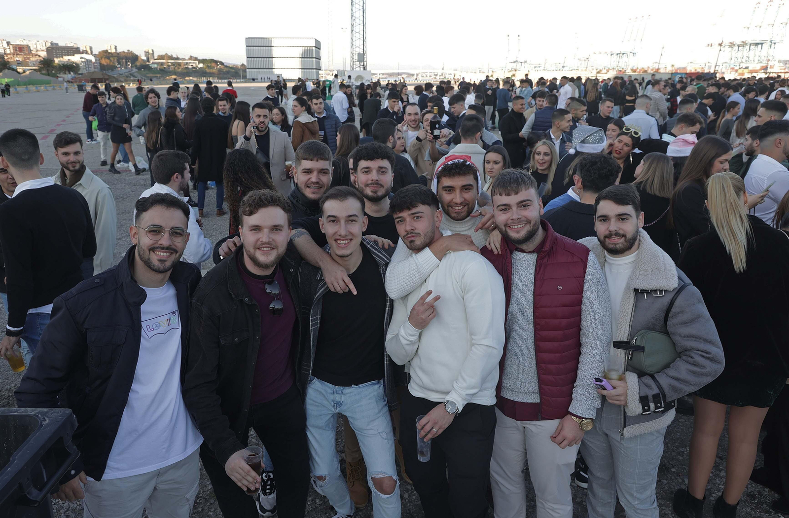 Búscate en las fotos de la celebración del 24 de diciembre en Algeciras