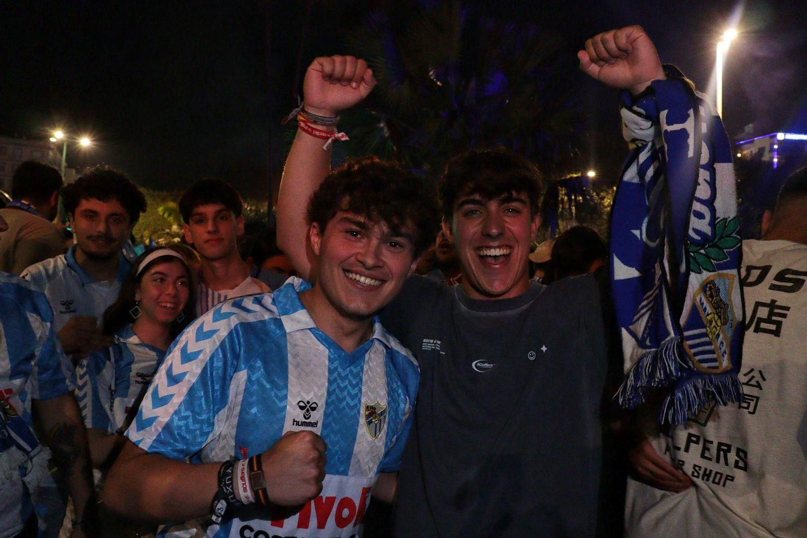 La eterna madrugada en Málaga por el ascenso La eterna madrugada en Málaga por el ascenso