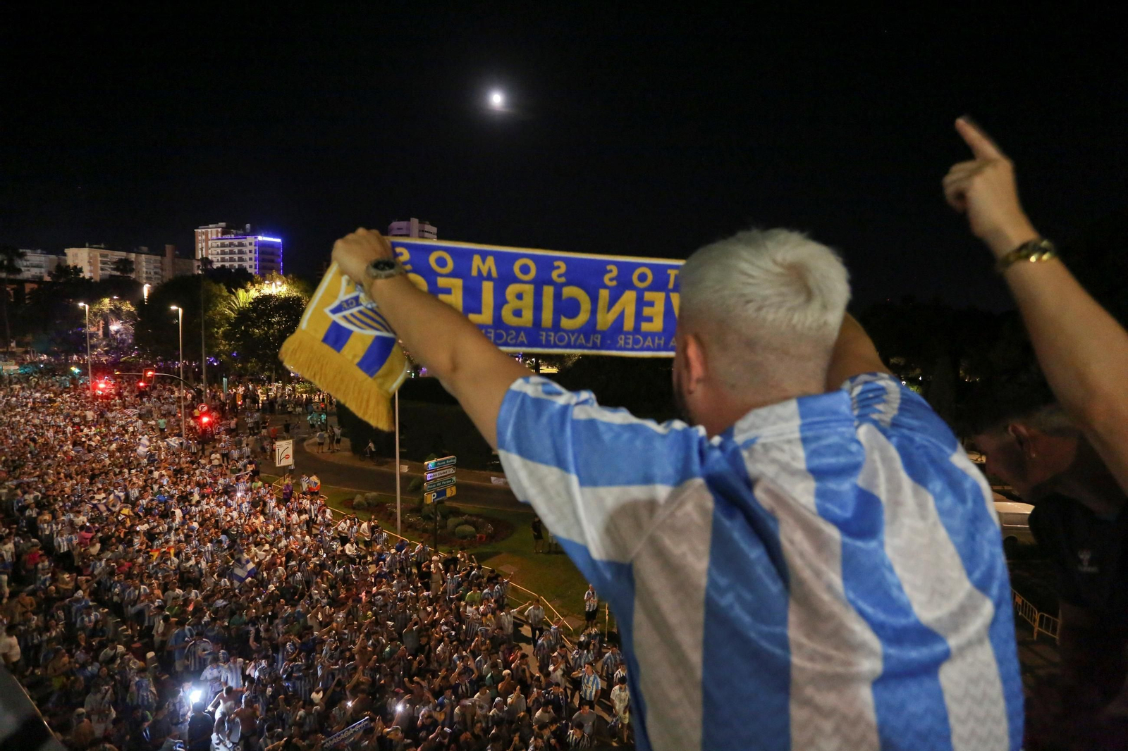 Así fue la locura del ascenso del Málaga CF en Tarragona