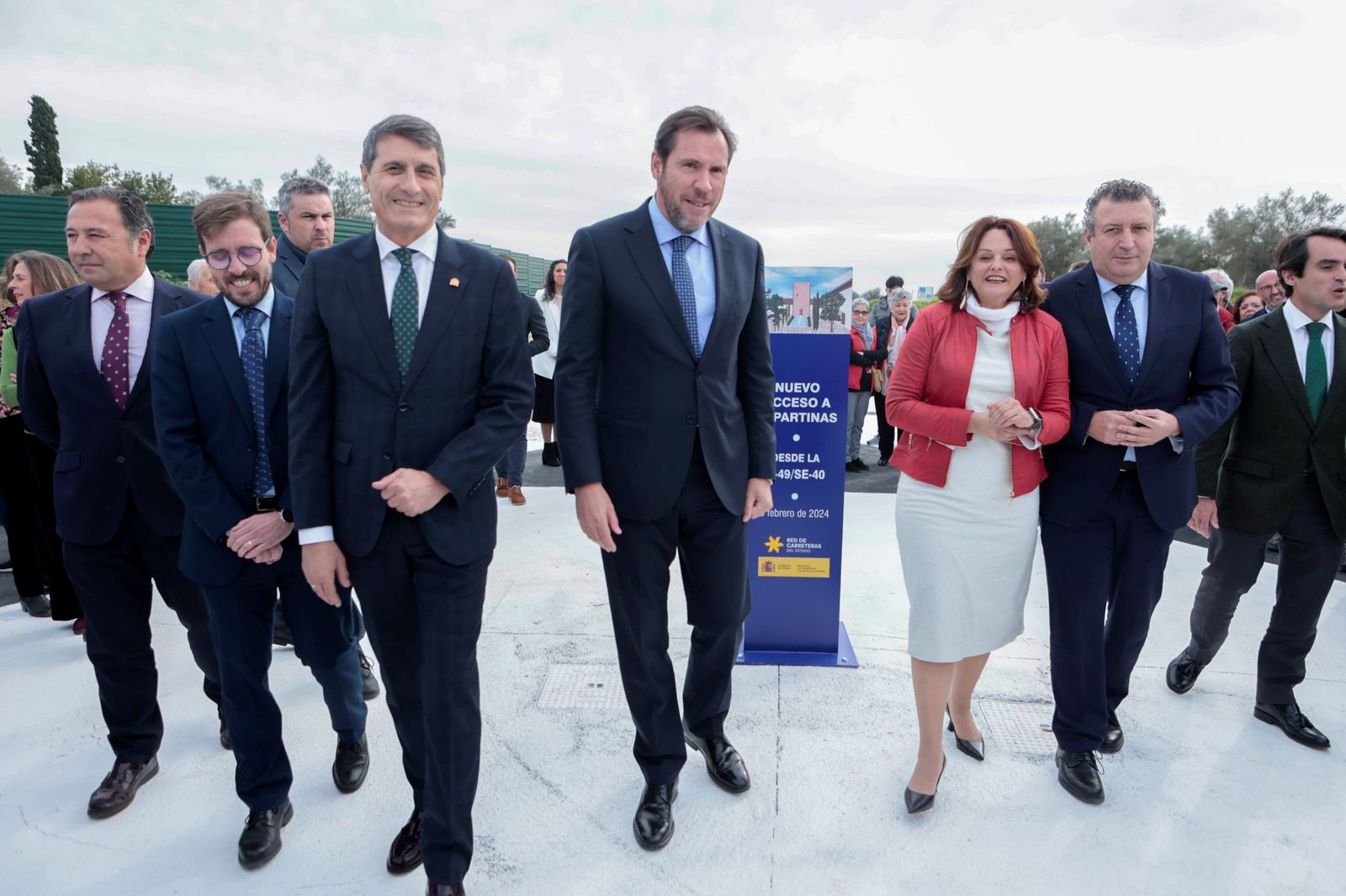 Inauguración de la histórica conexión de Espartinas con la A-49 y la SE-40