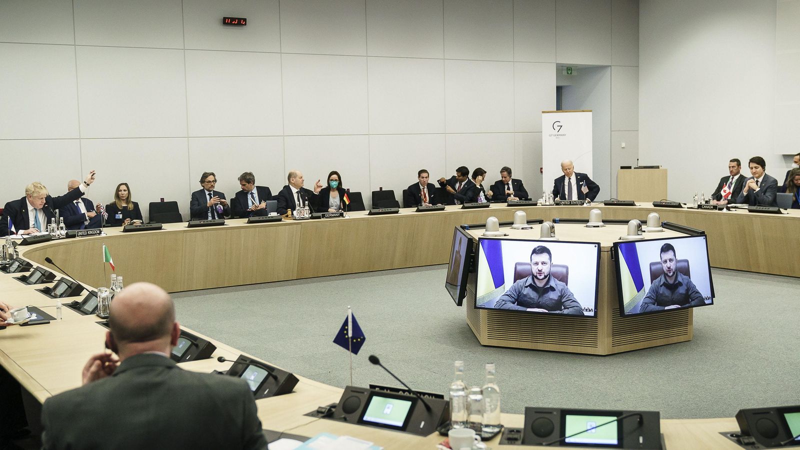 Reunión del G7 en Bruselas sobre la invasión de Ucrania. Reunión del G7 en Bruselas sobre la invasión de Ucrania.
