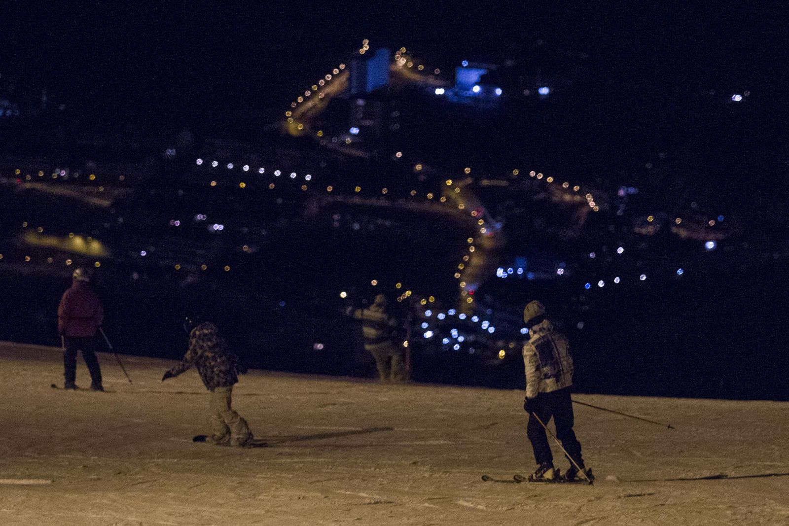 Esquí nocturno en El Río.