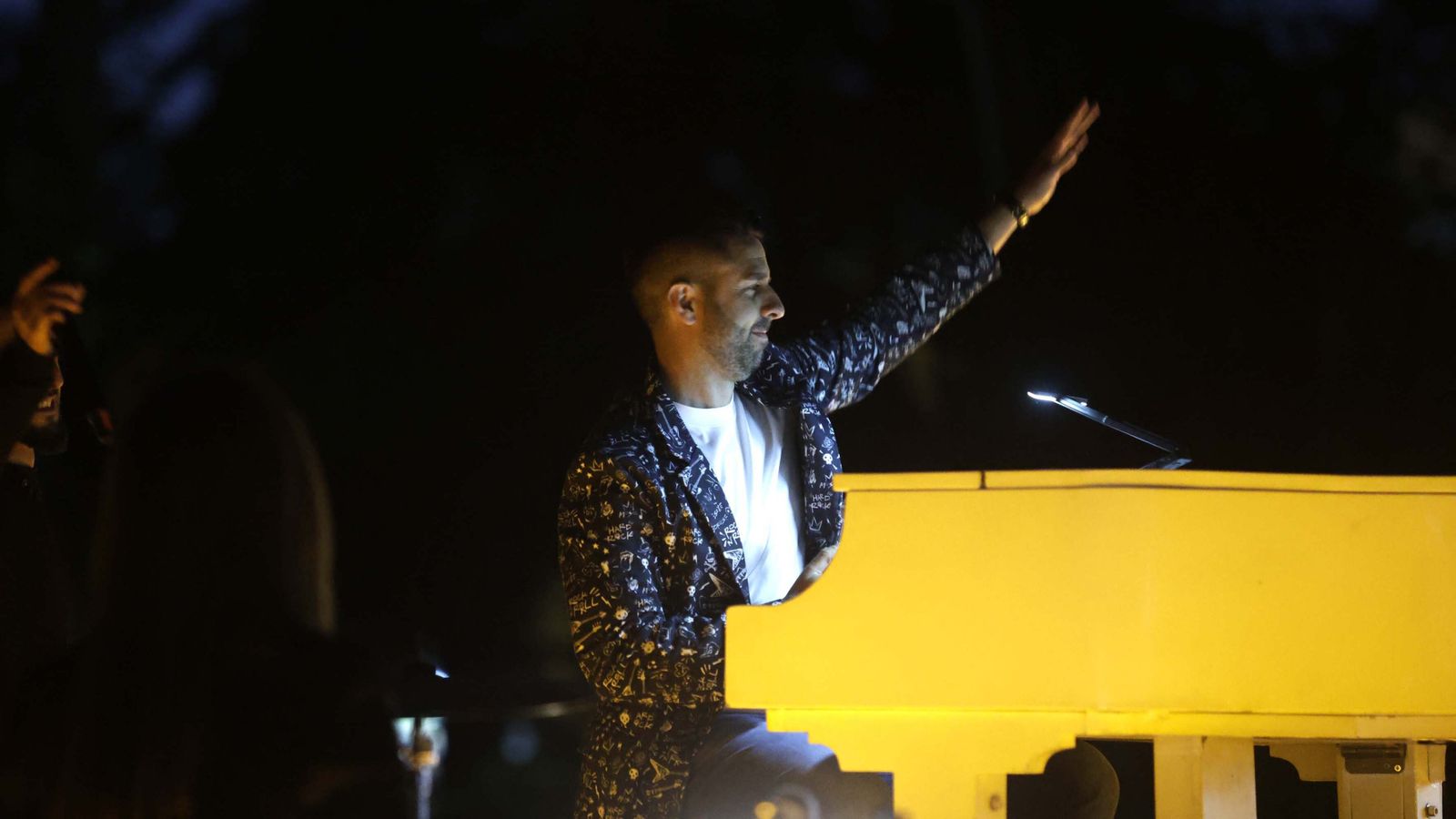 Las fotos del concierto de Diego Valdivia en el parque María Cristina