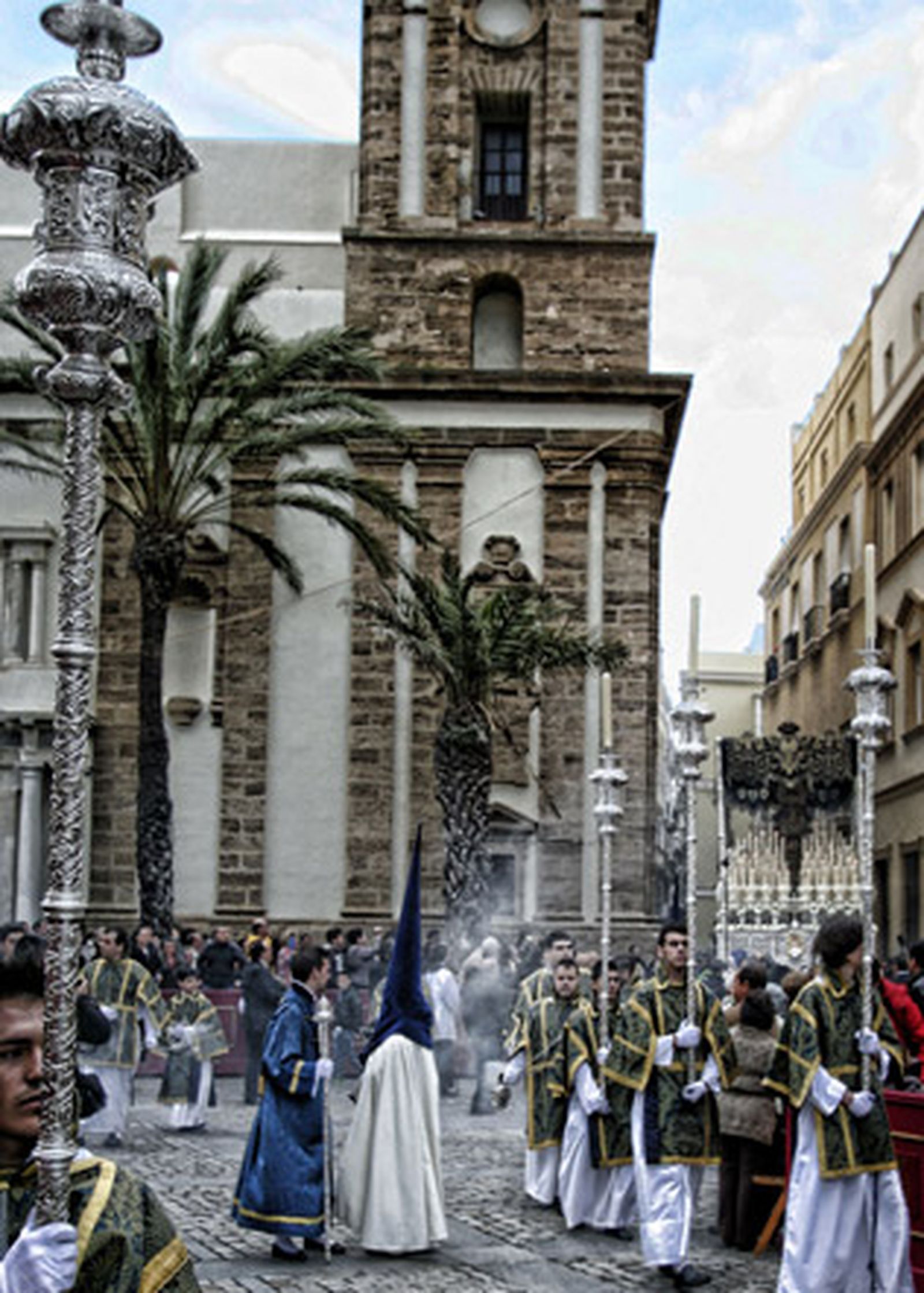 Finalistas para anunciar la Semana Santa 2013