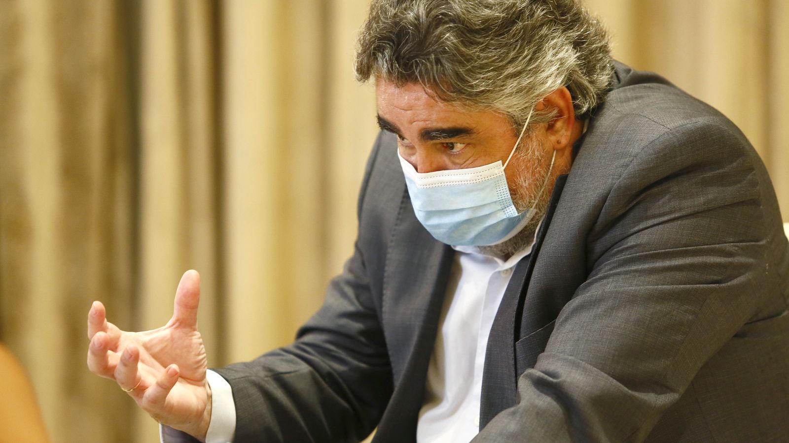 El ministro, durante la entrevista.