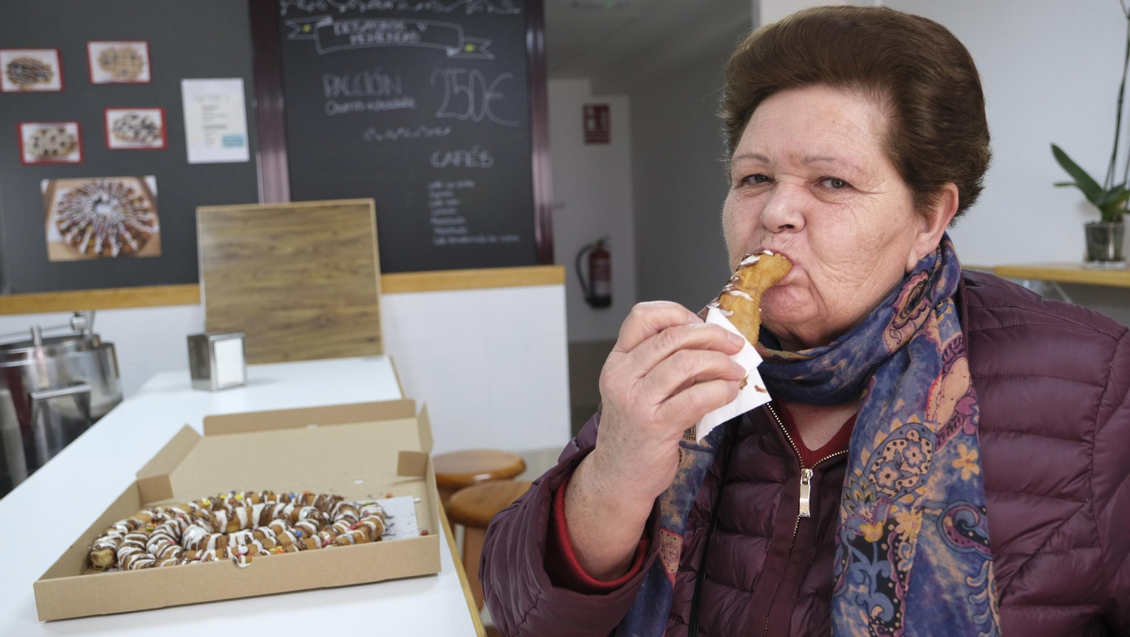 Fotogalería churro-pizza. Churrería Plaza Mayor. Huércal Overa.