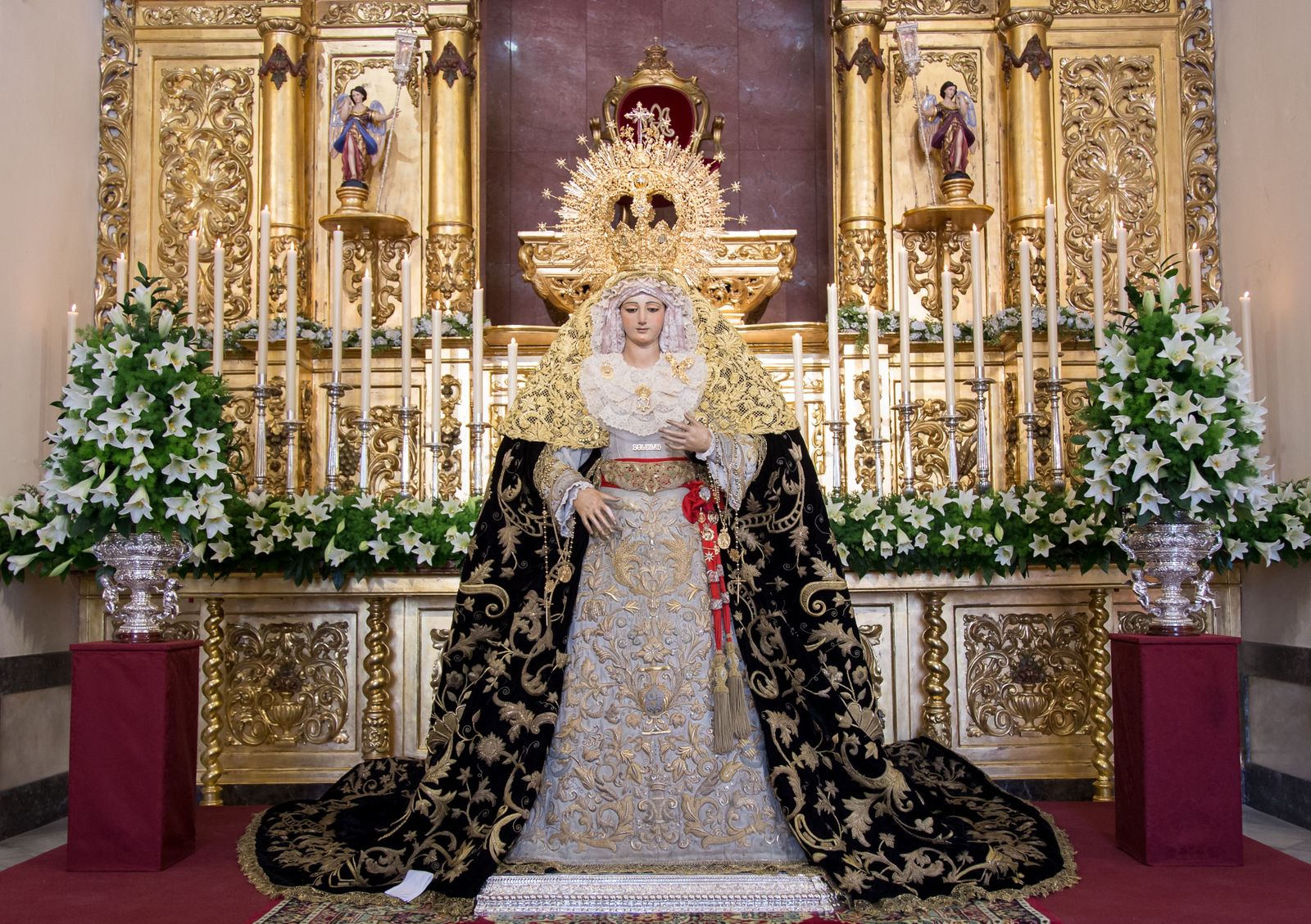 Virgen de la Soledad Coronada de Coria del Río.