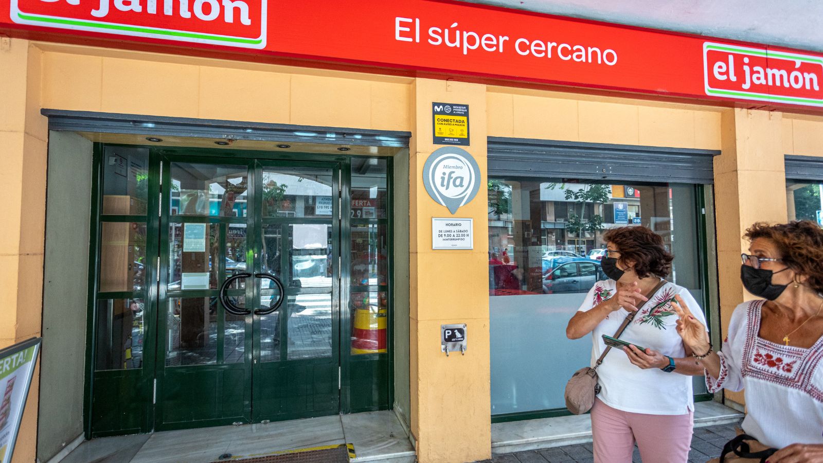 El supermercado El Jamón tuvo que cerrar sus puertas mientras duró el apagón