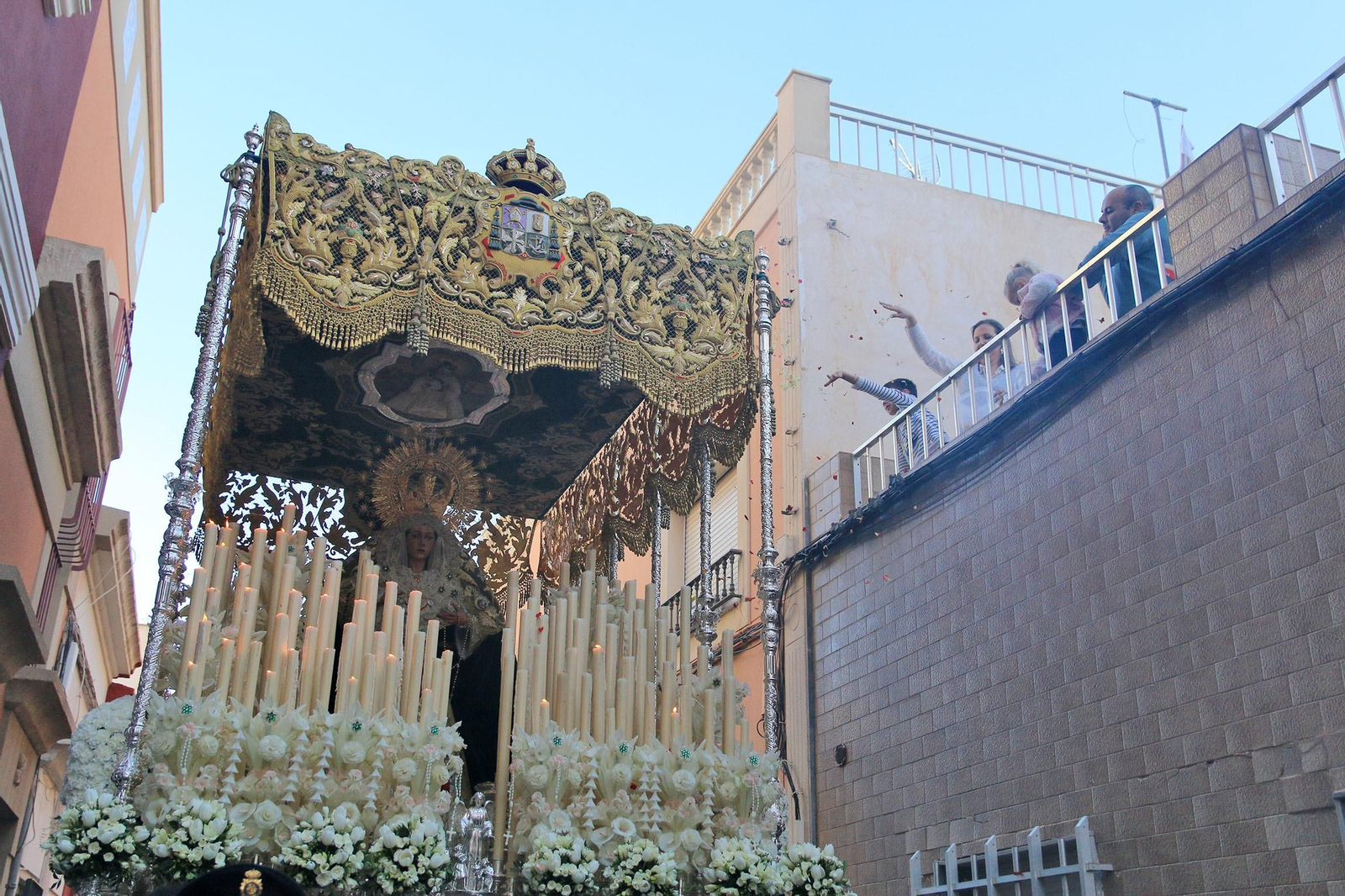 La procesión de la Macarena, en imágenes