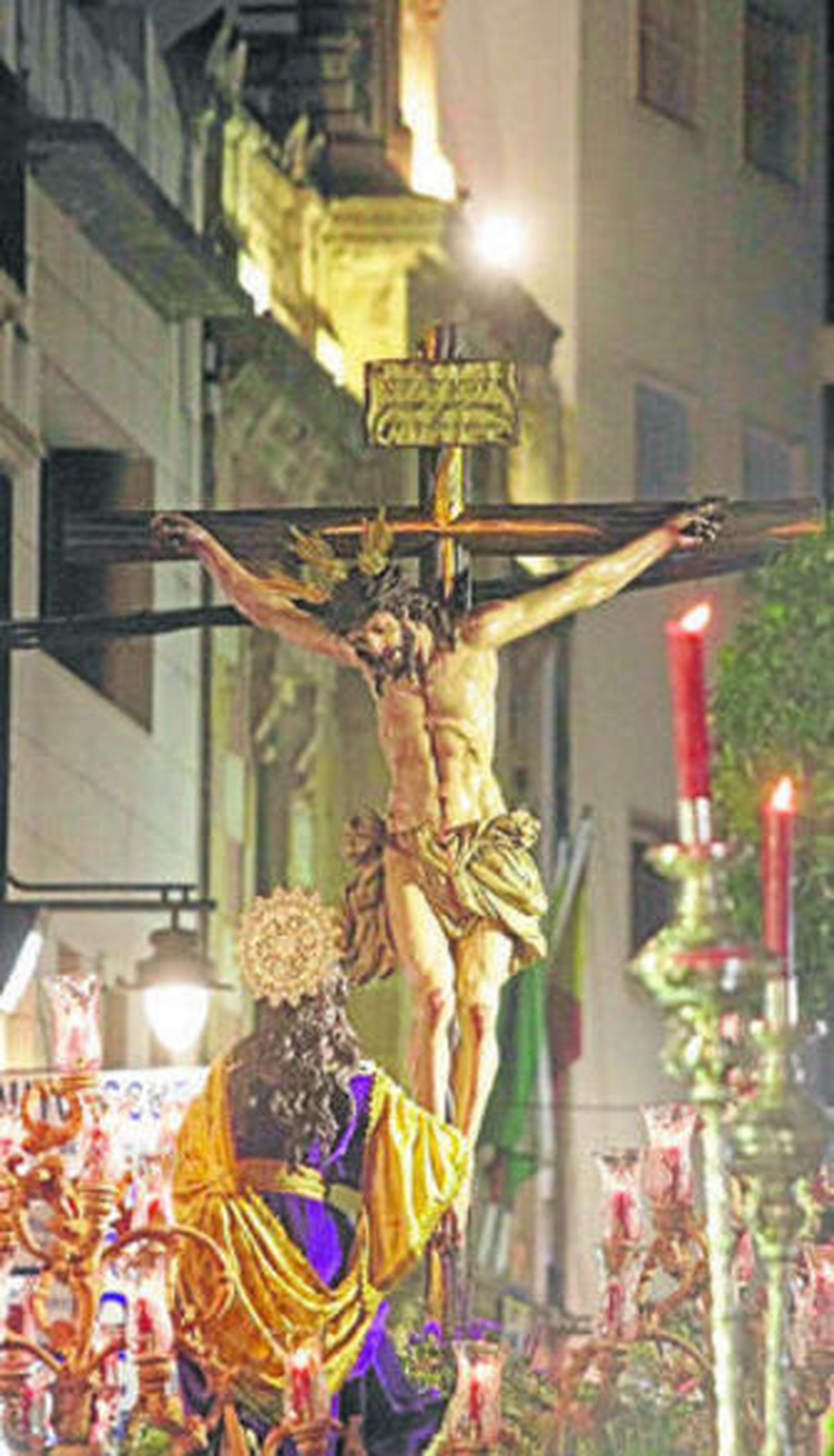 El Cristo de la Misericordia, el Viernes Santo en la carrera oficial.