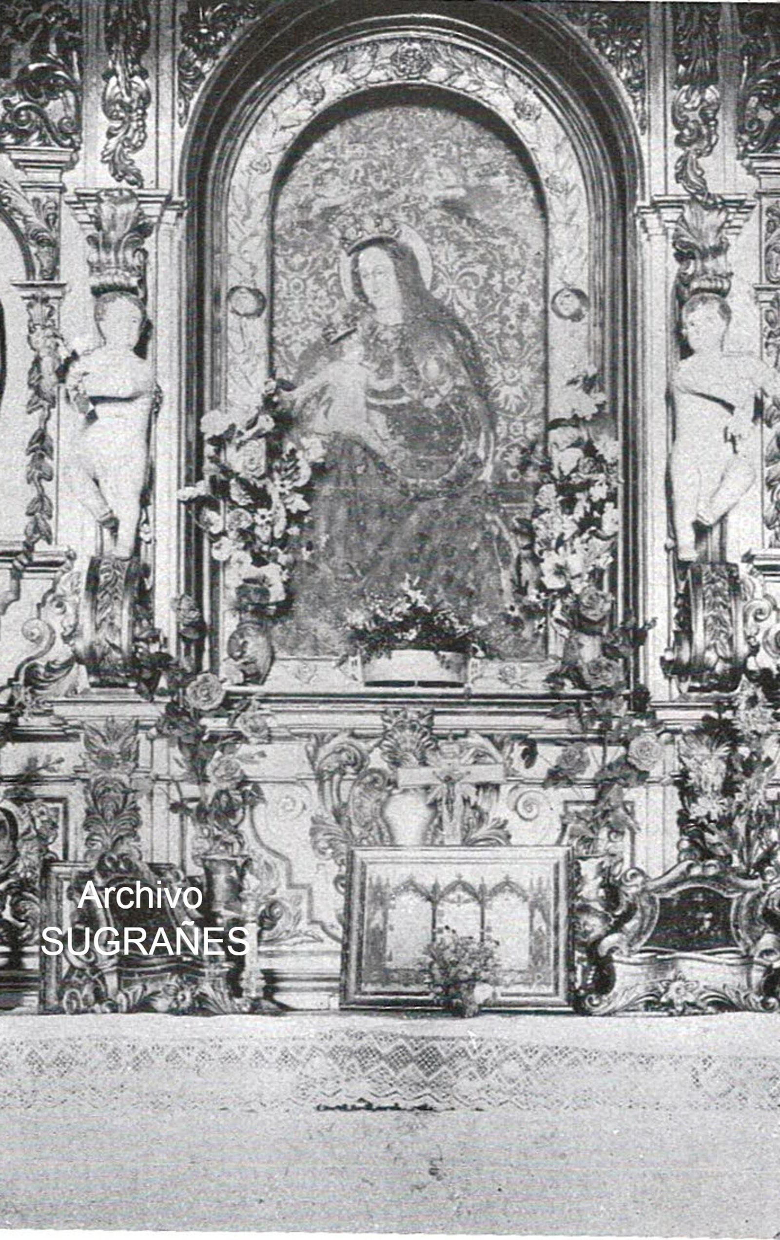 Altar de la Virgen de la Cinta a principios del siglo XX.