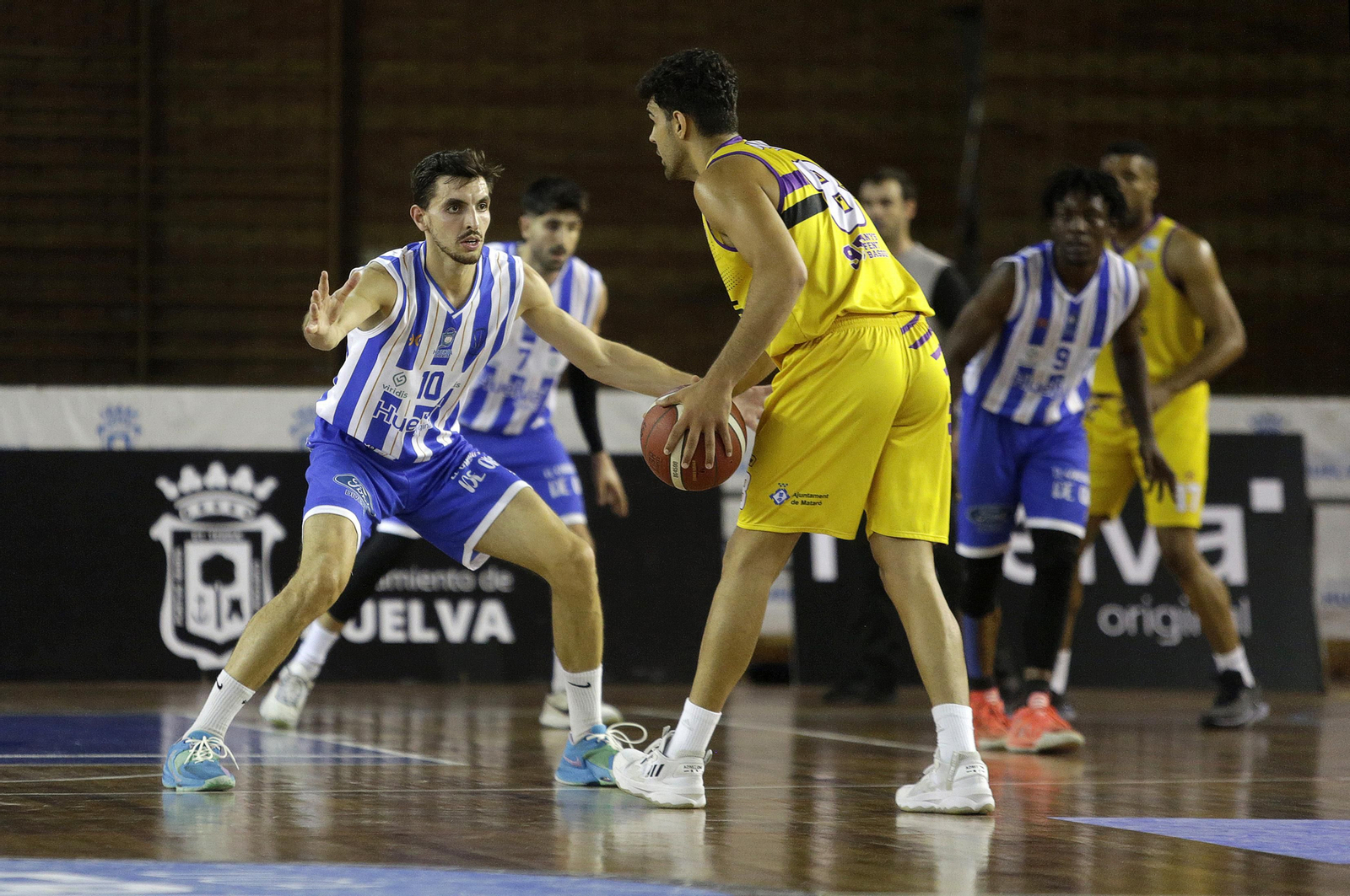 Imágenes del UE Mataró-Huelva Comercio en el Andrés Estrada