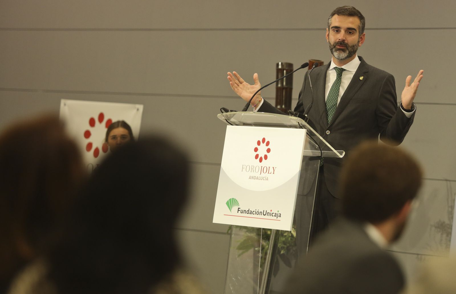 Foro Joly con el consejero de Sostenibilidad, Medio Ambiente y Economía Azul de la Junta de Andalucía en imágenes
