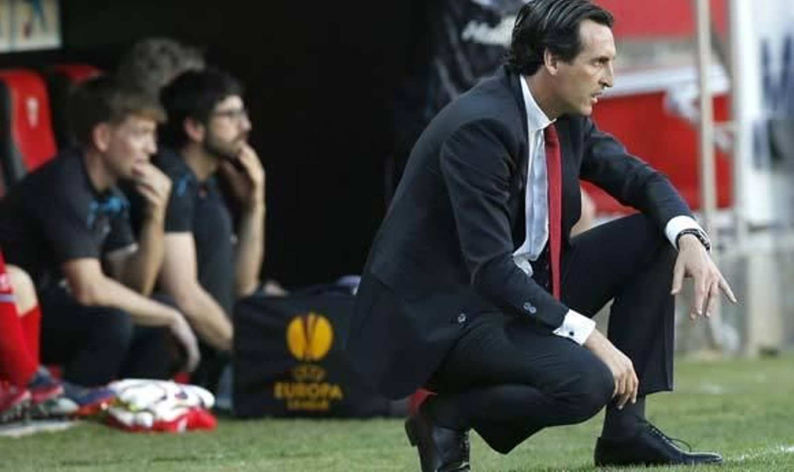El Milan quiere a Emery y Bacca