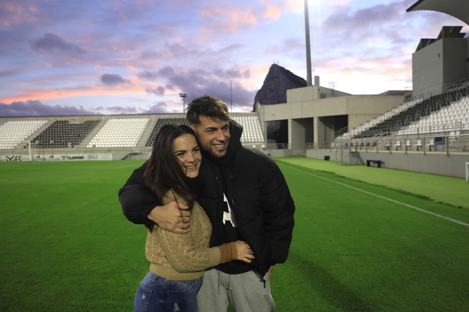 Las fotos del homenaje al ex jugador de la Balona Edu Mena en La Línea