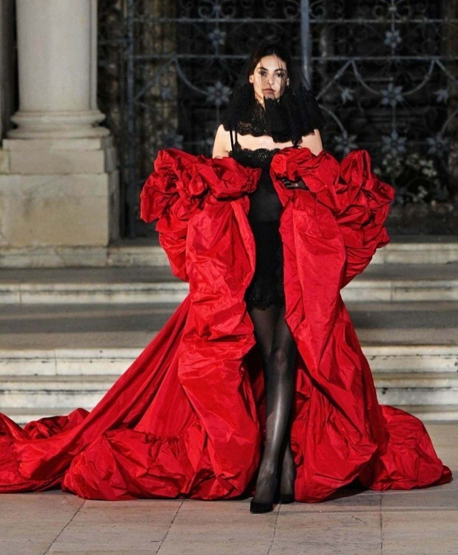 Desfile de Dolce & Gabbana en Sicilia por sus diez años en la alta costura