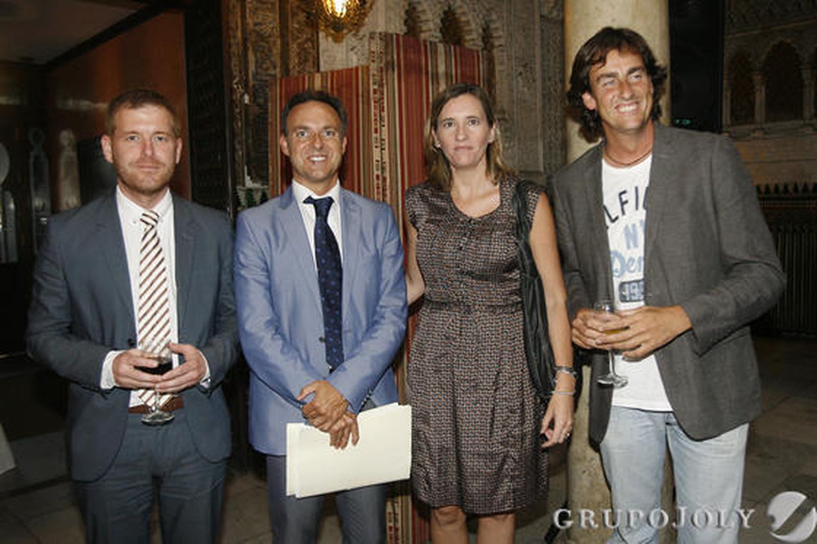De izquierda a derecha, Conrado Rodríguez, David de la Encina, la directora general de los Autónomos Andaluces, Vanesa Bernad, y José Berasaluce.

Foto: Joaquin Pino