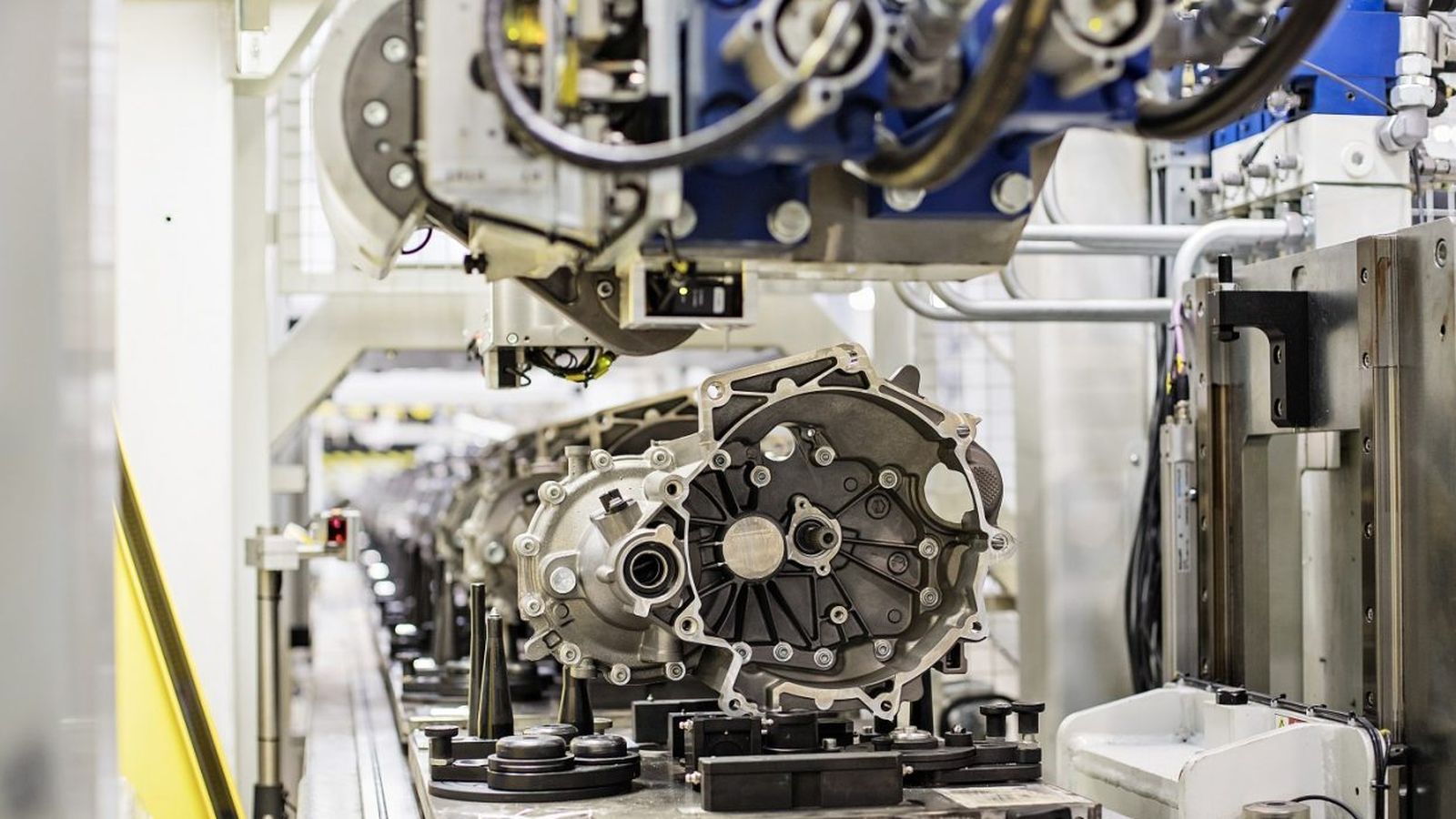 En la actualidad se fabrican en Seat Componentes las cajas MQ200 y MQ281, ambas destinadas a motores de combustión: la primera, para los que llegan hasta 200 Nm; la segunda, entre 200 a 340 Nm