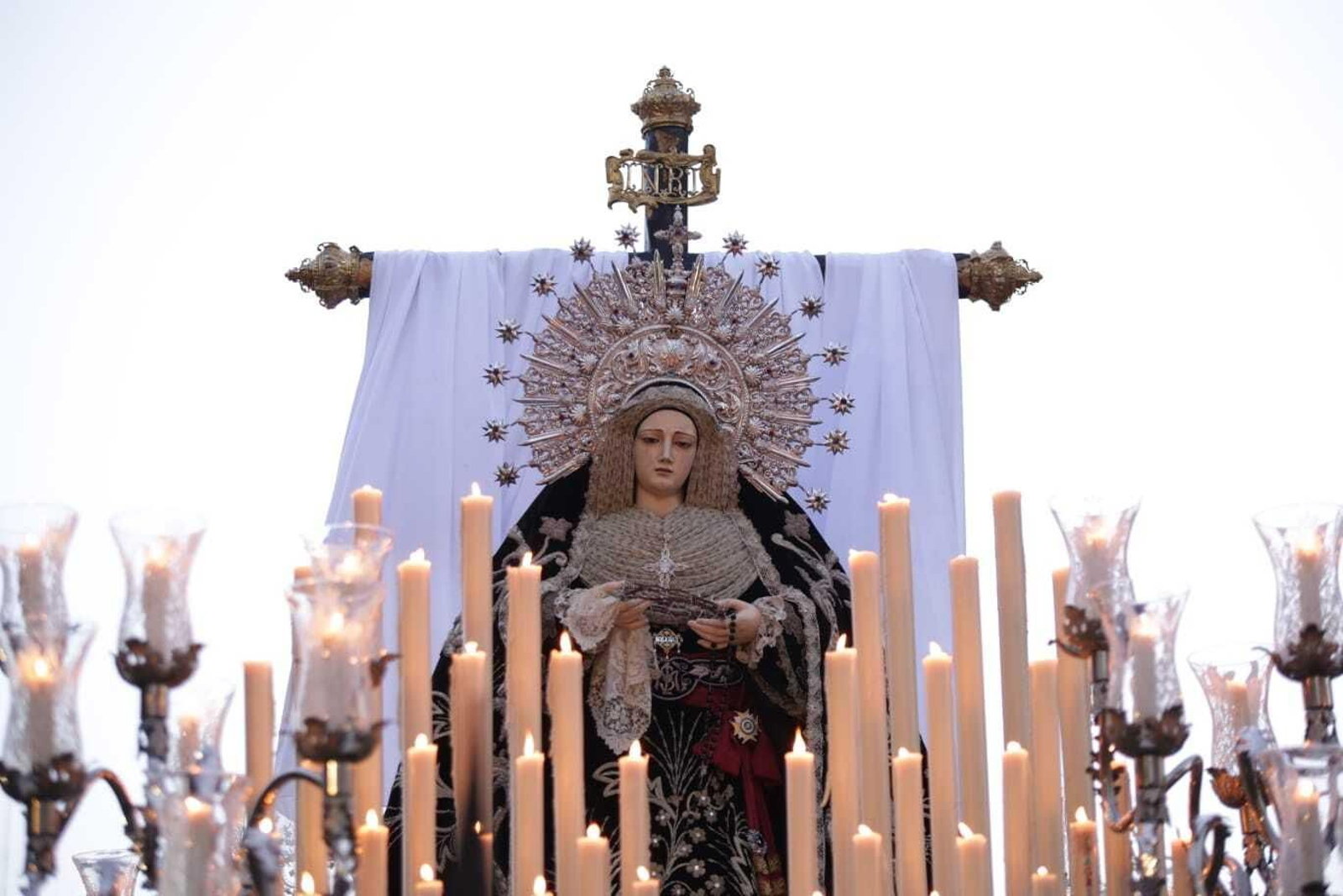 Viernes Santo en San Fernando: Las imágenes de la Soledad