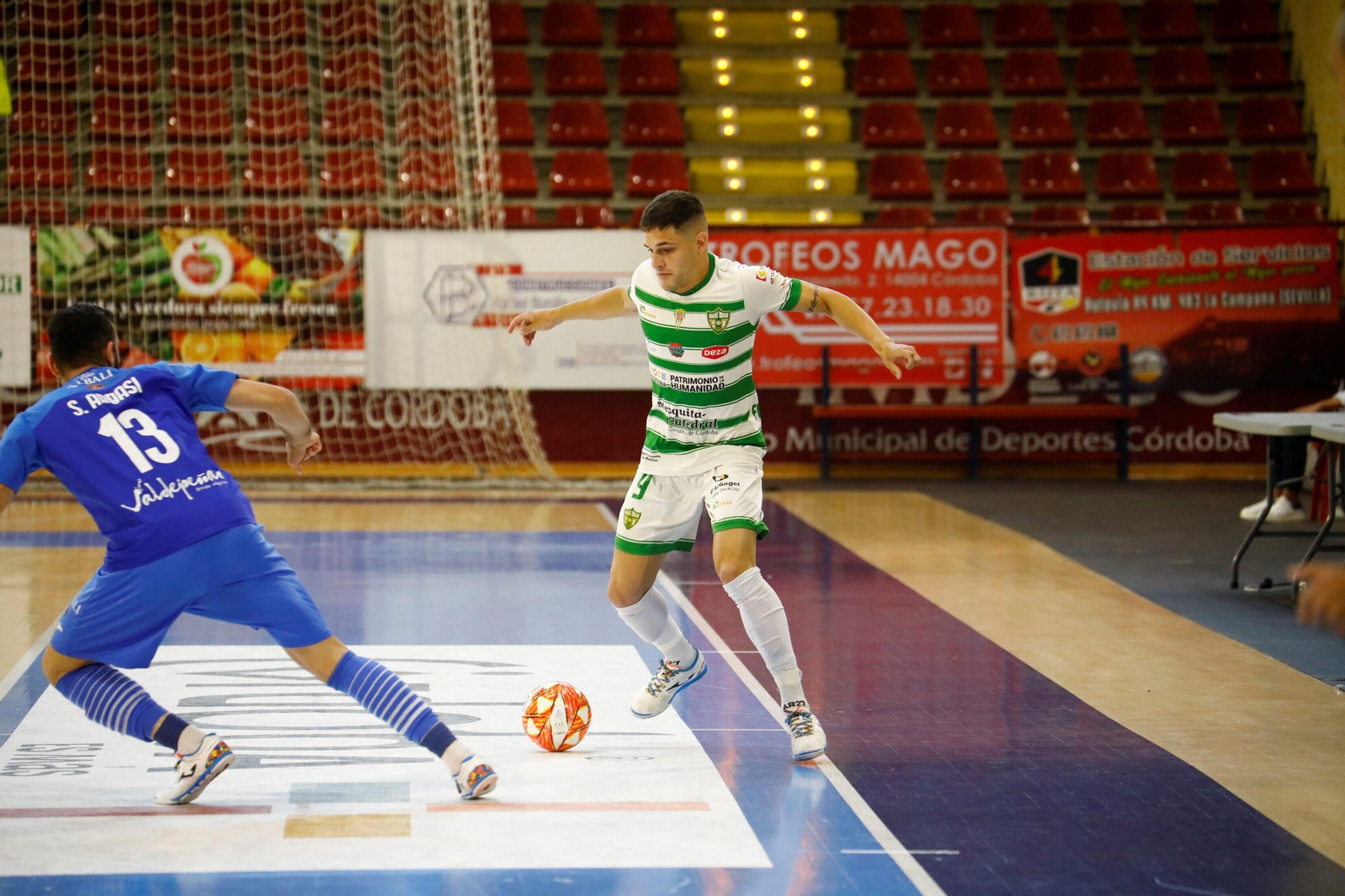 La derrota del Córdoba Futsal ante el Viña Albali Valdepeñas, en imágenes