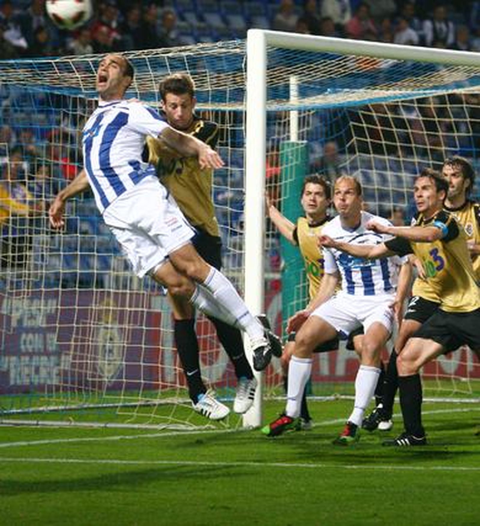El Recreativo se atasca en casa ante la Ponferradina (1-1). / Alberto Rodríguez