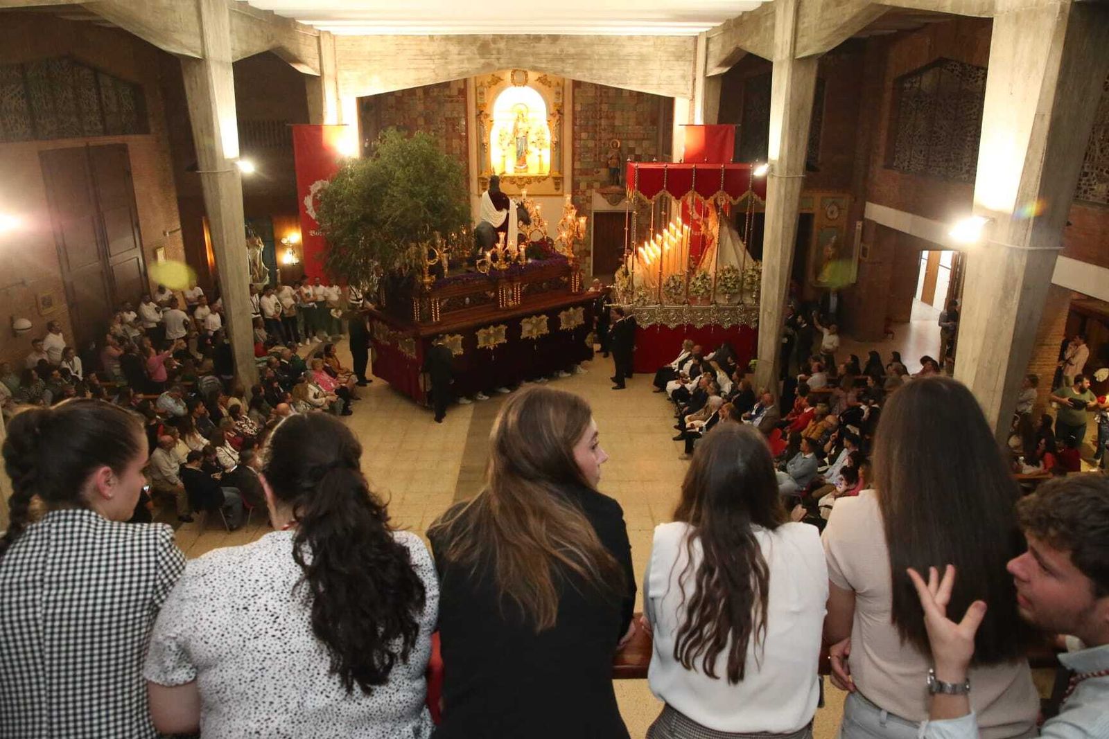 La primera levantá de la Borriquita en Algeciras.
