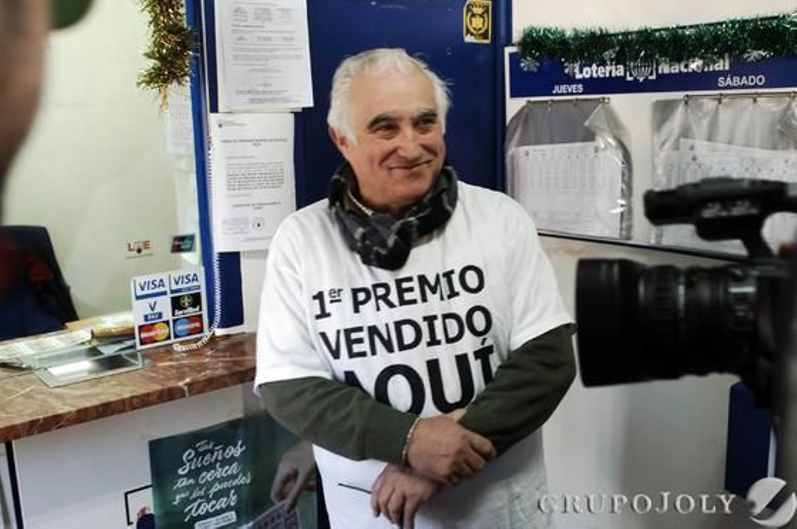 El Bosque festejó por todo lo alto el Gordo. 

Foto: Ramón Aguilar