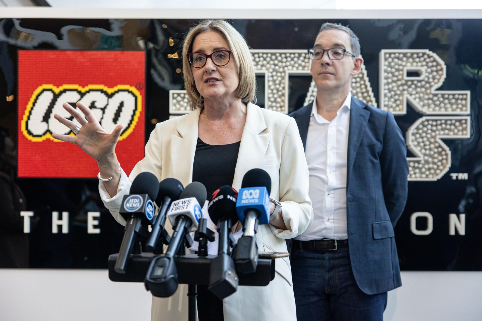 La exhibición a escala real de Star Wars hechas con Lego: las imágenes harán las delicias de los fans de la franquicia