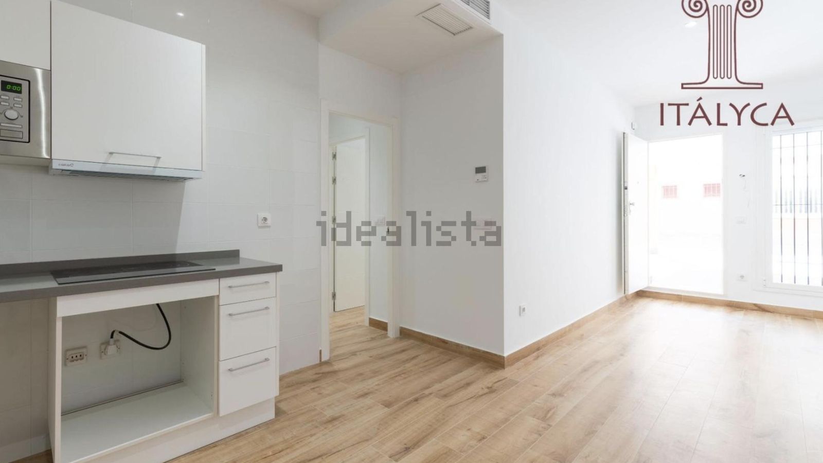 Piso en venta en ronda de Capuchinos, 10