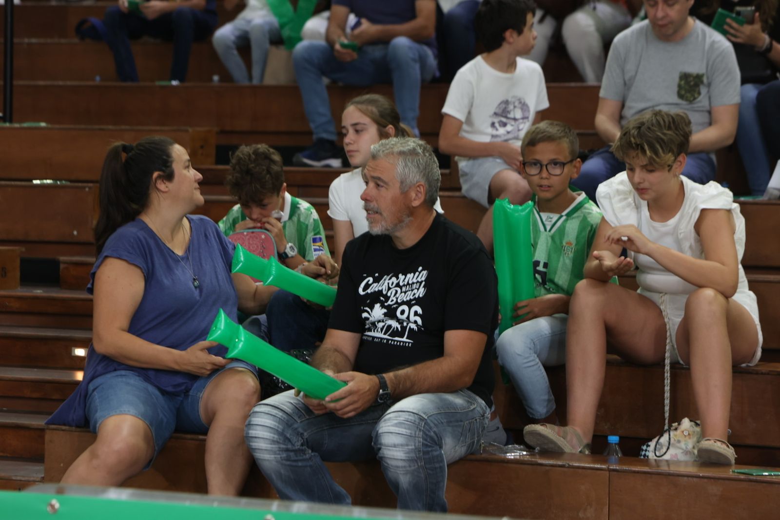 Búscate en el o Betis Granada de baloncesto
