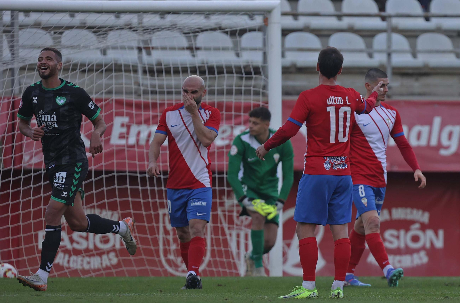 Las mejores fotos del Algeciras - Antequera de Primera Federación