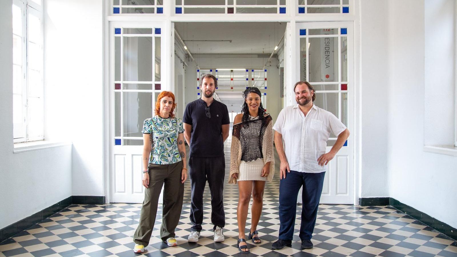 Una imagen de los cuatro artistas que despiden la temporada de exposiciones en el espacio.